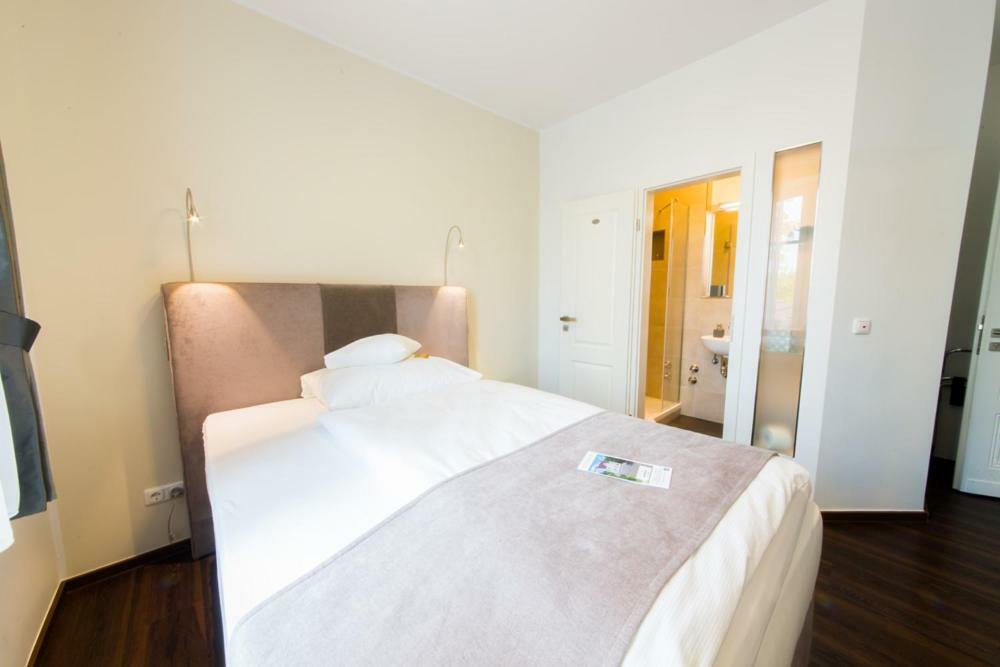 Landhotel Alte Toepferei Дуйсбург Экстерьер фото